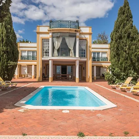 Vila Bouganvilia Villa