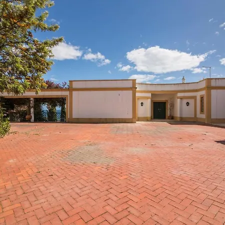 Villa Vila Bouganvilia Albufeira